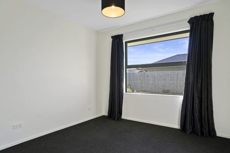 Photo of property in 55 Sequoia Way, Rangiora, 7400