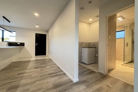 Photo of property in 22b Poruru Close, Papakura, 2110