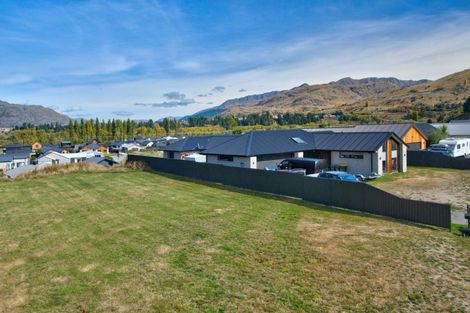 Photo of property in 18 Toni's Terrace, Lower Shotover, Queenstown, 9304