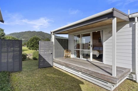 Photo of property in 28 Oceanair Drive, Pauanui, Hikuai, 3579