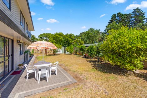 Photo of property in 29 Carnoustie Drive, Wattle Downs, Auckland, 2103