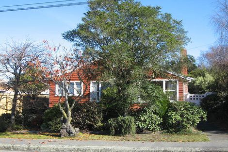 Photo of property in 13 Chepstow Avenue, Fendalton, Christchurch, 8052