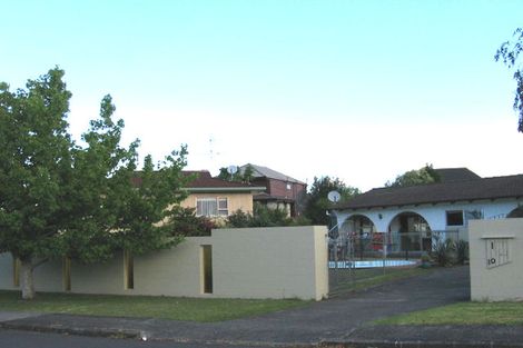 Photo of property in 10 Puawai Place, Northcote, Auckland, 0627