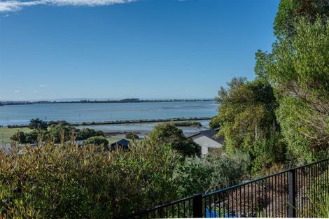 Photo of property in 29 Soleares Avenue, Mount Pleasant, Christchurch, 8081