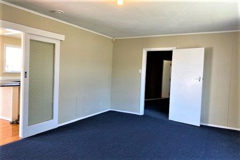 Photo of property in 62 Russell Road, Wainuiomata, Lower Hutt, 5014