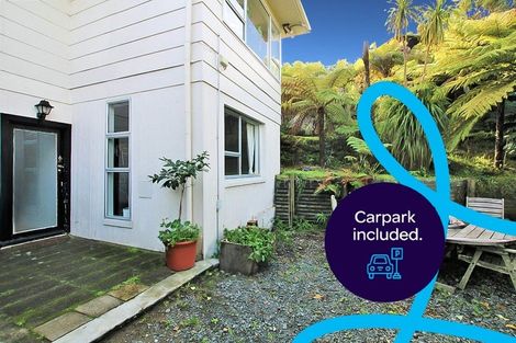 Photo of property in 27 Malters Place, Browns Bay, Auckland, 0630