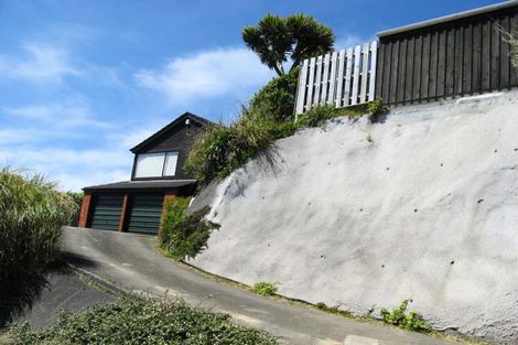 Photo of property in 3 Indira Place, Khandallah, Wellington, 6035