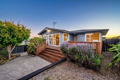 Photo of property in 6 Rosina Place, Pakuranga, Auckland, 2010