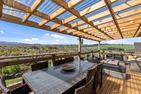 Photo of property in 33 Mountain Road, Western Heights, Rotorua, 3015