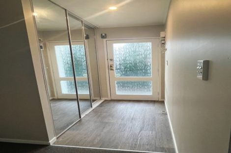 Photo of property in 12 Lyren Place, Half Moon Bay, Auckland, 2012