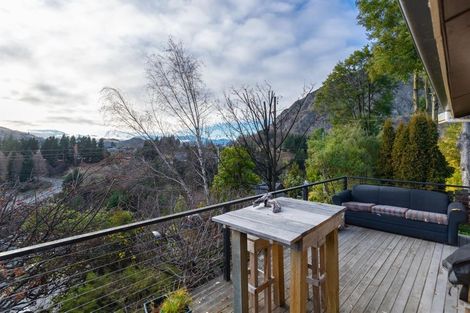 Photo of property in 41 Mcmillan Road, Arthurs Point, Queenstown, 9371