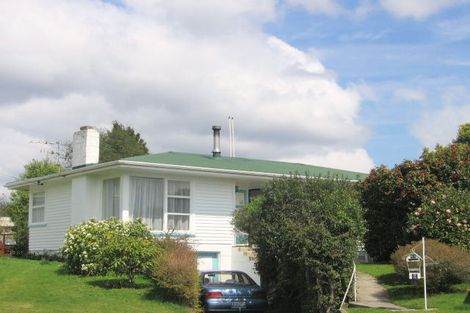Photo of property in 33 Elliott Crescent, Owhata, Rotorua, 3010