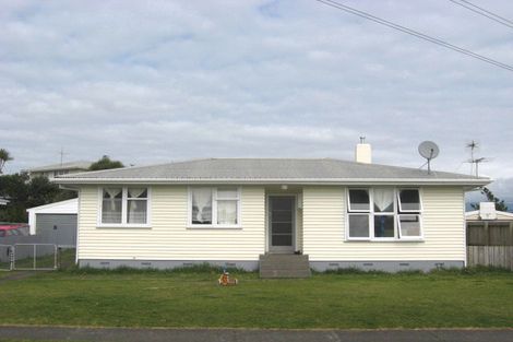 Photo of property in 8 Tohora Place, Spotswood, New Plymouth, 4310