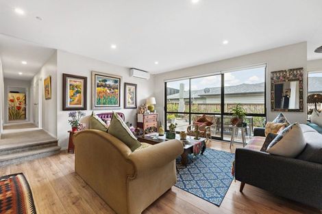 Photo of property in 13 Ahorangi Road, Silverdale, 0932