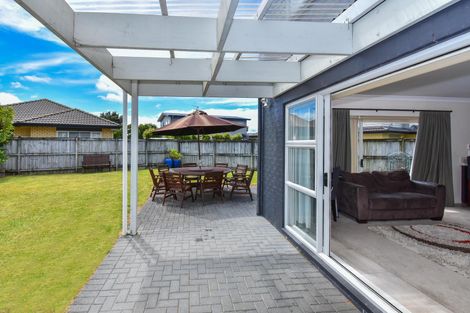 Photo of property in 7 Stranraer Crescent, Wattle Downs, Auckland, 2103