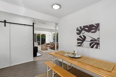 Photo of property in 30 Rangihiroa Street, Waikanae Beach, Waikanae, 5036