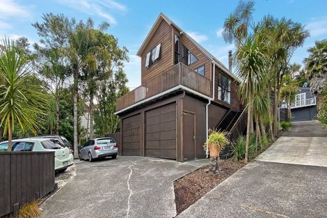 Photo of property in 1/141 Balmain Road, Birkenhead, Auckland, 0626