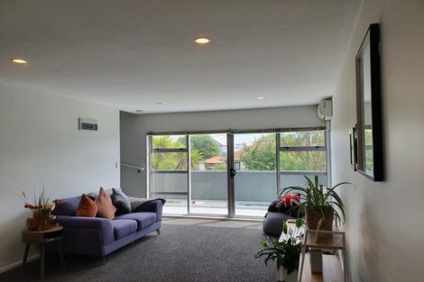 Photo of property in 142 Purchas Street, Edgeware, Christchurch, 8013