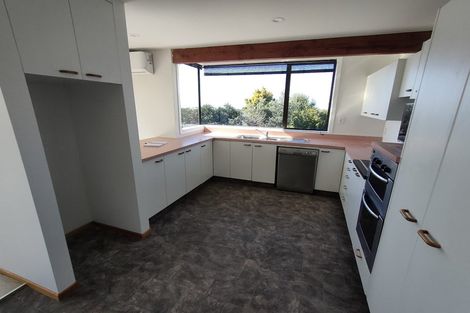 Photo of property in 7 Drayton Drive, Mount Pleasant, Christchurch, 8081