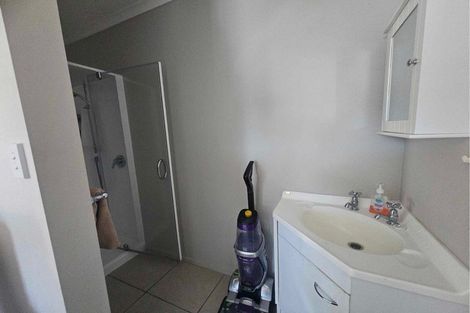 Photo of property in 115 Kirton Drive, Riverstone Terraces, Upper Hutt, 5018