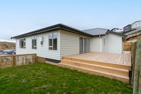 Photo of property in 7 Swinton Place, Churton Park, Wellington, 6037
