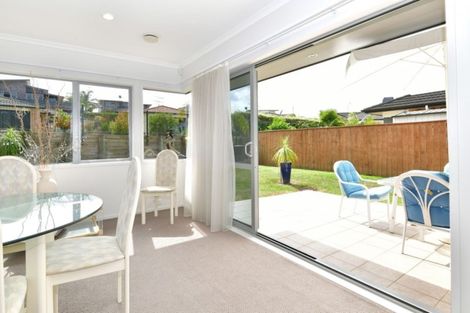 Photo of property in 24 Chesterfield Way, Orewa, 0931