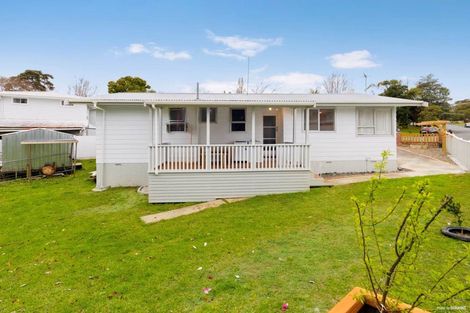 Photo of property in 16 Dellwood Avenue, Henderson, Auckland, 0612