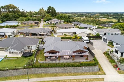 Photo of property in 19 Damien Place, Ohauiti, Tauranga, 3112