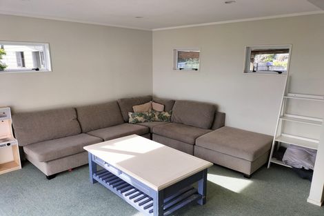 Photo of property in 2 Edge Street, Onerahi, Whangarei, 0110