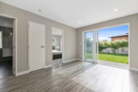 Photo of property in 12 Seaview Crescent, Hatfields Beach, Orewa, 0931