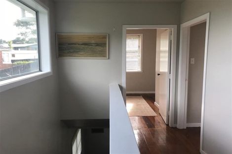 Photo of property in 2/34 Paihia Road, Onehunga, Auckland, 1061