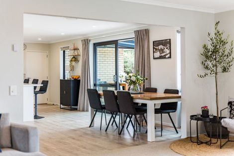 Photo of property in 27 Topsail Way, Whitby, Porirua, 5024