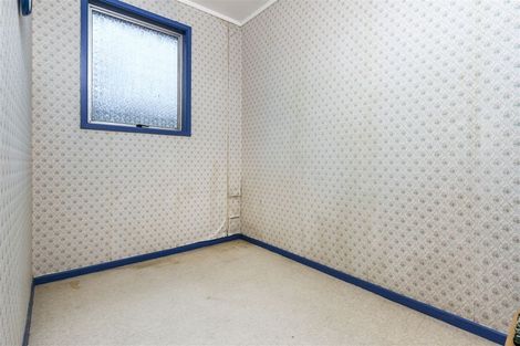 Photo of property in 2/3 Lambrown Drive, Totara Vale, Auckland, 0629