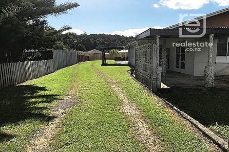 Photo of property in 16 State Highway 1, Kawakawa, Moerewa, 0210