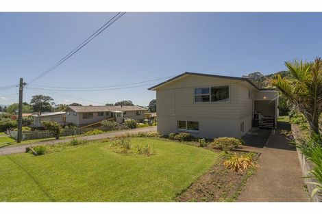 Photo of property in 15 Firth View Road, Te Puru, Thames, 3575
