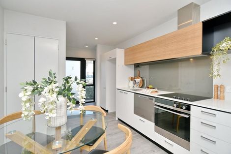 Photo of property in 5/302 Fitzgerald Avenue, Christchurch Central, Christchurch, 8013