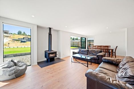 Photo of property in 22 Woodpecker Street, Lake Hawea, Wanaka, 9382