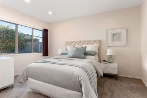 Photo of property in 21 Waimana Avenue, Northcote Point, Auckland, 0627