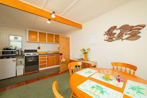 Photo of property in 218 Esplanade, Kaikoura, 7300