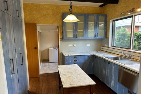 Photo of property in 4a Sunny Glen, Waikanae, 5036