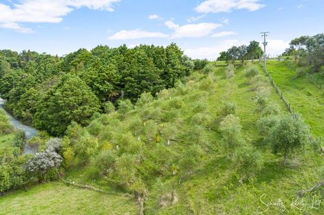 Photo of property in 124 Wearmouth Road, Paparoa, 0571