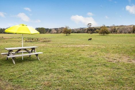 Photo of property in 148 Monument Road, Clevedon, 2582