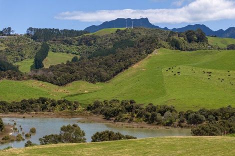 Photo of property in 90 Omahina Street, Raglan, 3225