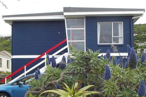 Photo of property in 8/218 Onepu Road, Lyall Bay, Wellington, 6022