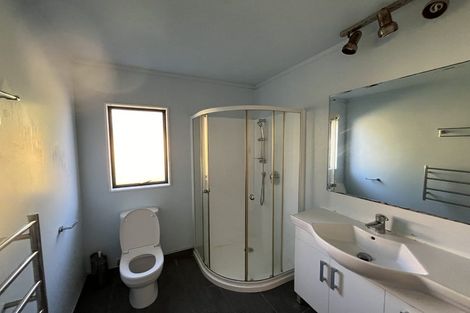 Photo of property in 23 Trinidad Road, Sunnynook, Auckland, 0620