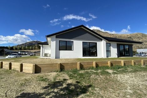 Photo of property in 1 Silver Street, Lower Shotover, Queenstown, 9304