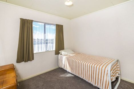 Photo of property in 2/77 Te Hatepe Avenue, Taupo, 3330