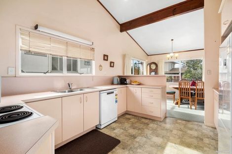 Photo of property in 785 East Coast Road, Northcross, Auckland, 0630