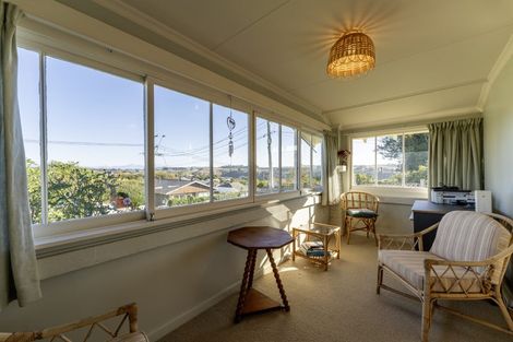 Photo of property in 19 Till Street, South Hill, Oamaru, 9400