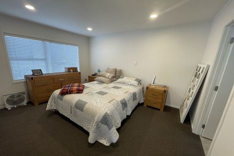 Photo of property in 2/12 Inga Road, Milford, Auckland, 0620